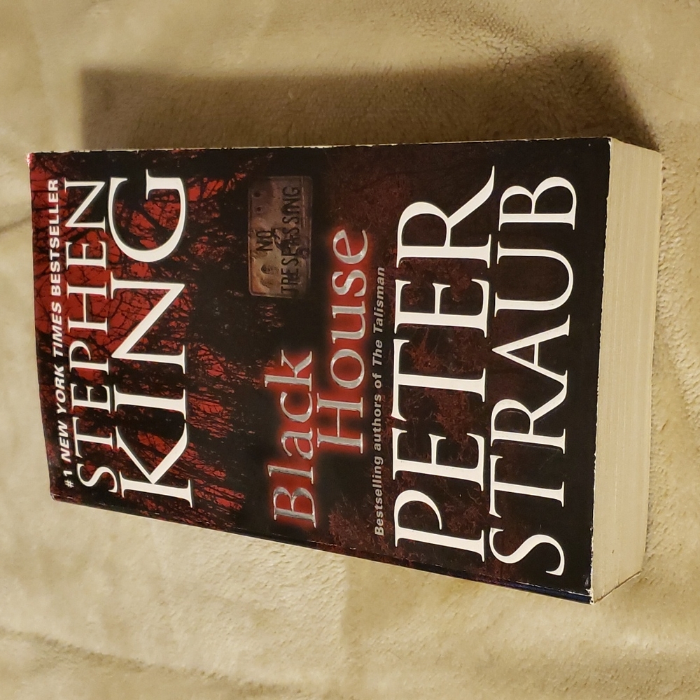 Paperback- Black House